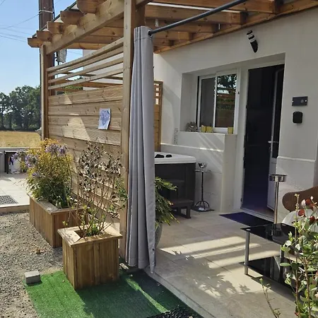 아파트 L'hermitiere, Cadre Verdoyant-fonctionnel-grand Confort-parking Wifi Gratuit