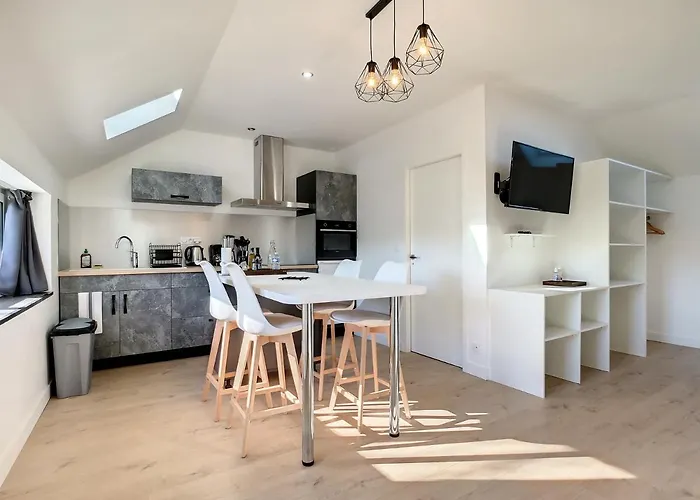 Apartman L'hermitiere, Cadre Verdoyant-fonctionnel-grand Confort-parking Wifi Gratuit Machecoul-Saint-Meme