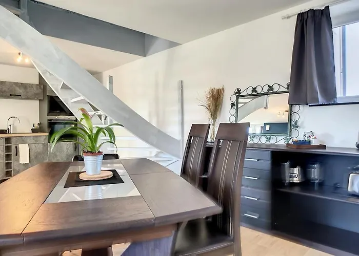 Apartman L'hermitiere, Cadre Verdoyant-fonctionnel-grand Confort-parking Wifi Gratuit *